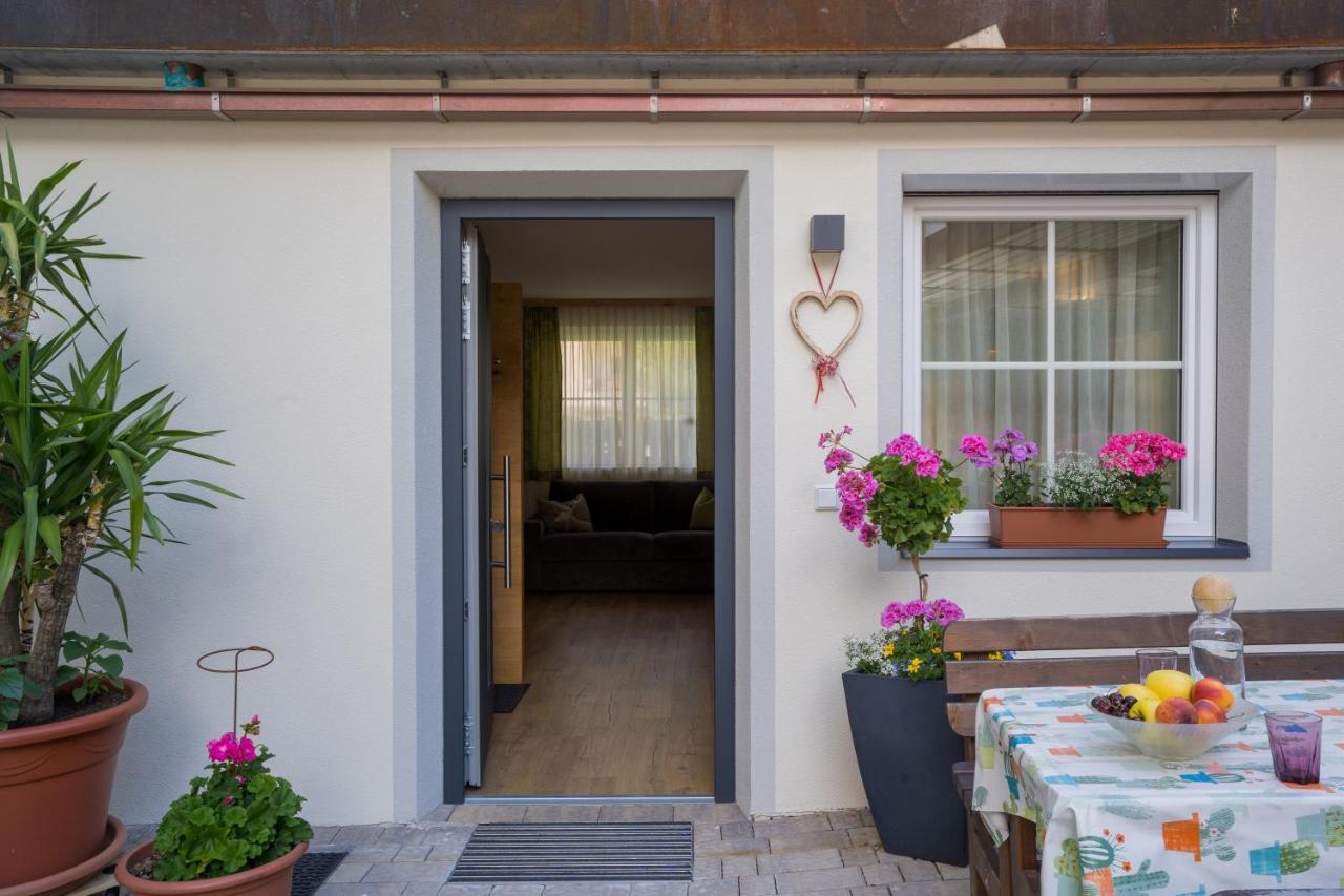 Residence Rose San Candido Bagian luar foto