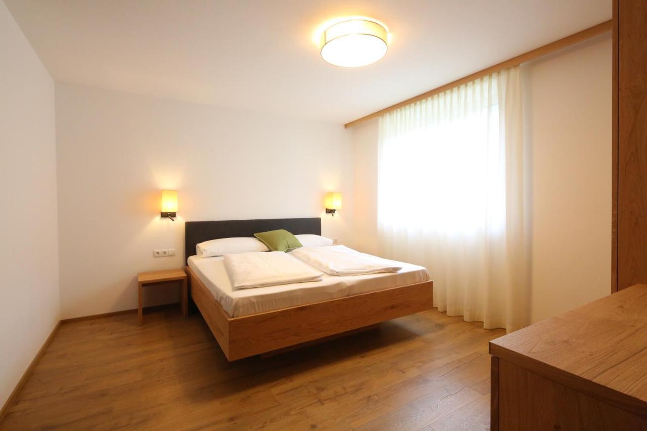 Residence Rose San Candido Bagian luar foto