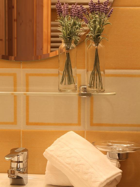 Residence Rose San Candido Bagian luar foto
