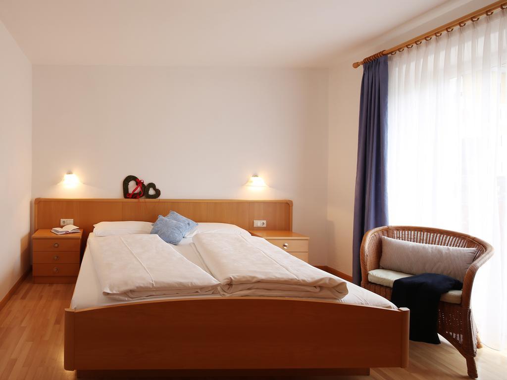 Residence Rose San Candido Ruang foto