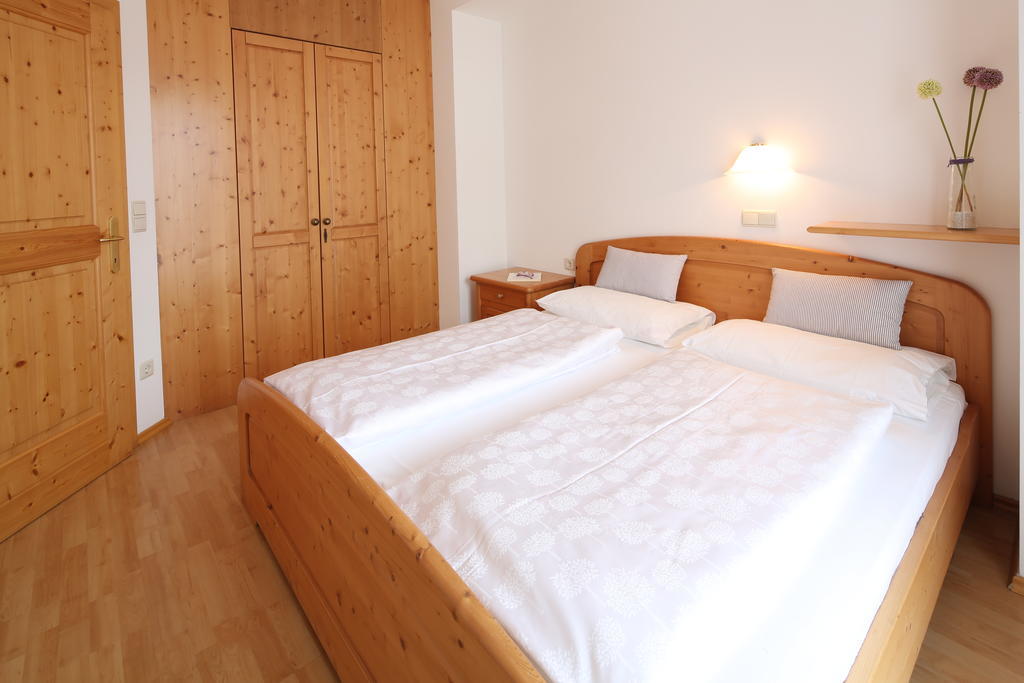 Residence Rose San Candido Ruang foto